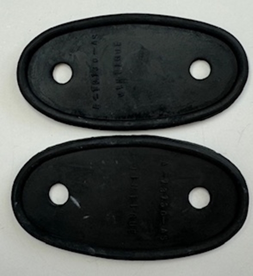 Picture of A113111 ~ Head Light Bar Rubber Pad 1928-29