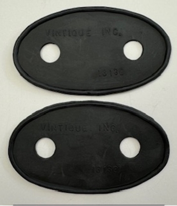 Picture of A113111B ~ Head Light Bar Rubber PadS 1930-31